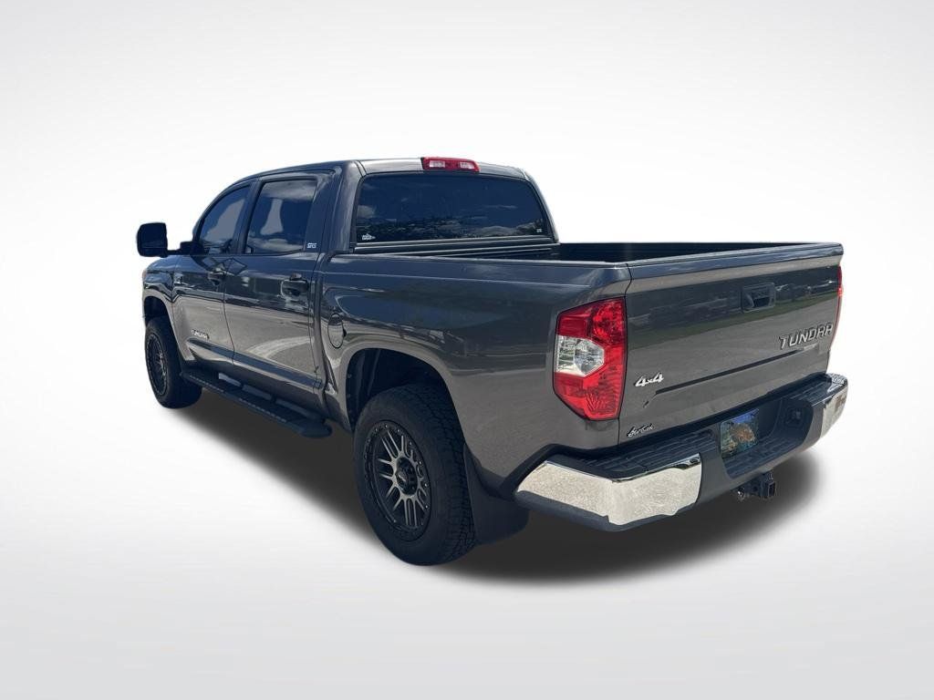 Used 2017 Toyota Tundra SR5 w/ SR5 Upgrade Package AWD/4WD image 6