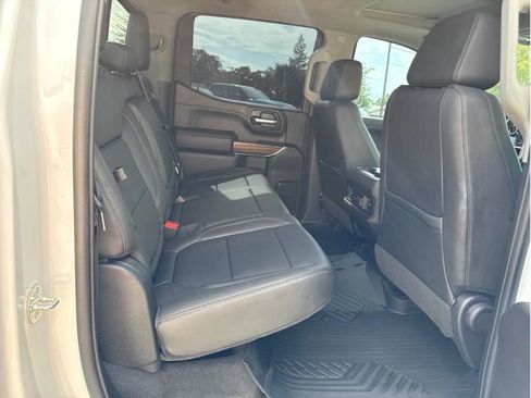 Used 2020 Chevrolet Silverado 1500 LT Trail Boss image 27