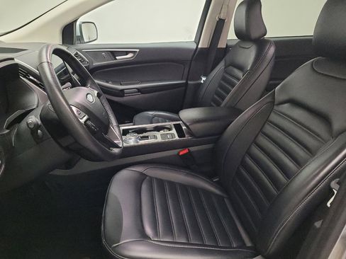 Used 2024 Ford Edge SEL image 17