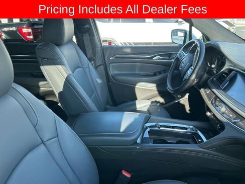 Used 2023 Buick Enclave Essence w/ Experience Buick Package AWD/4WD image 4