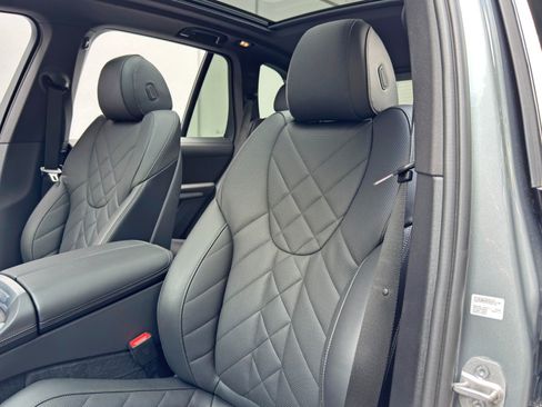 Used 2024 BMW X5 xDrive40i w/ Premium Package AWD/4WD image 40