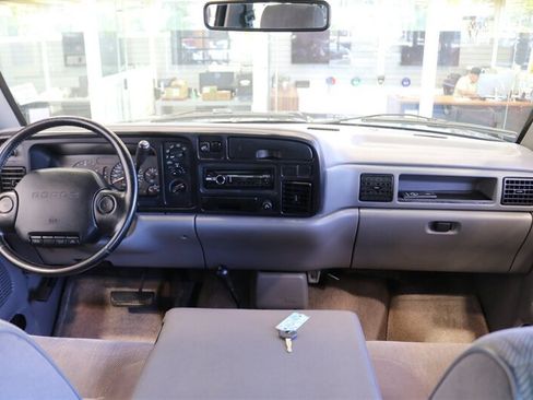 Used 1996 Dodge Ram 3500 Truck 4x4 Club Cab image 19