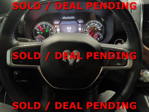 Used 2023 RAM 1500 Laramie image 10