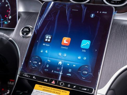 Certified 2026 Mercedes-Benz GLC 300 image 19