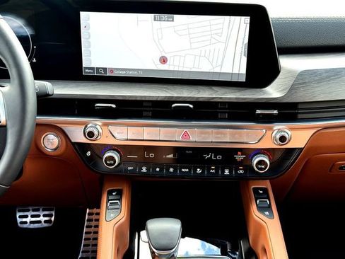 Used 2025 Kia Telluride SX Prestige X-Pro image 28