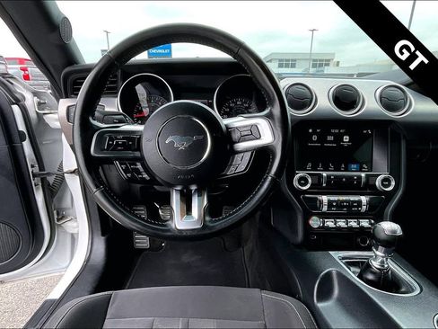 Used 2018 Ford Mustang GT w/ Equipment Group 301A image 8