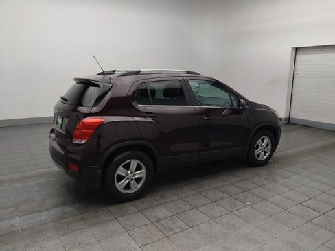 Used 2020 Chevrolet Trax LT w/ LT Convenience Package FWD image 10