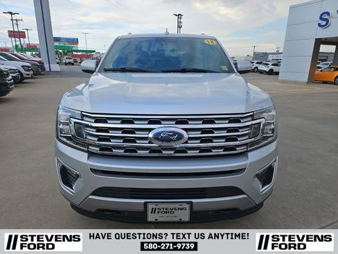 Used 2018 Ford Expedition Limited w/ Equipment Group 301A AWD/4WD image 9