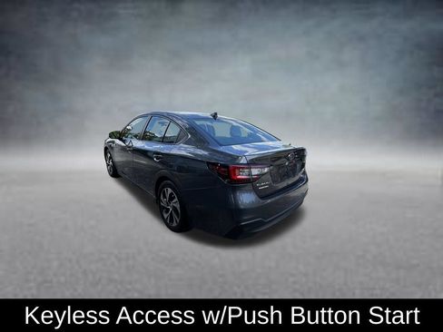 Used 2025 Subaru Legacy Premium AWD/4WD image 5