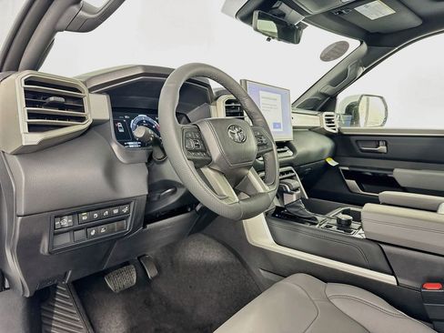 New 2026 Toyota Tundra Limited AWD/4WD image 13