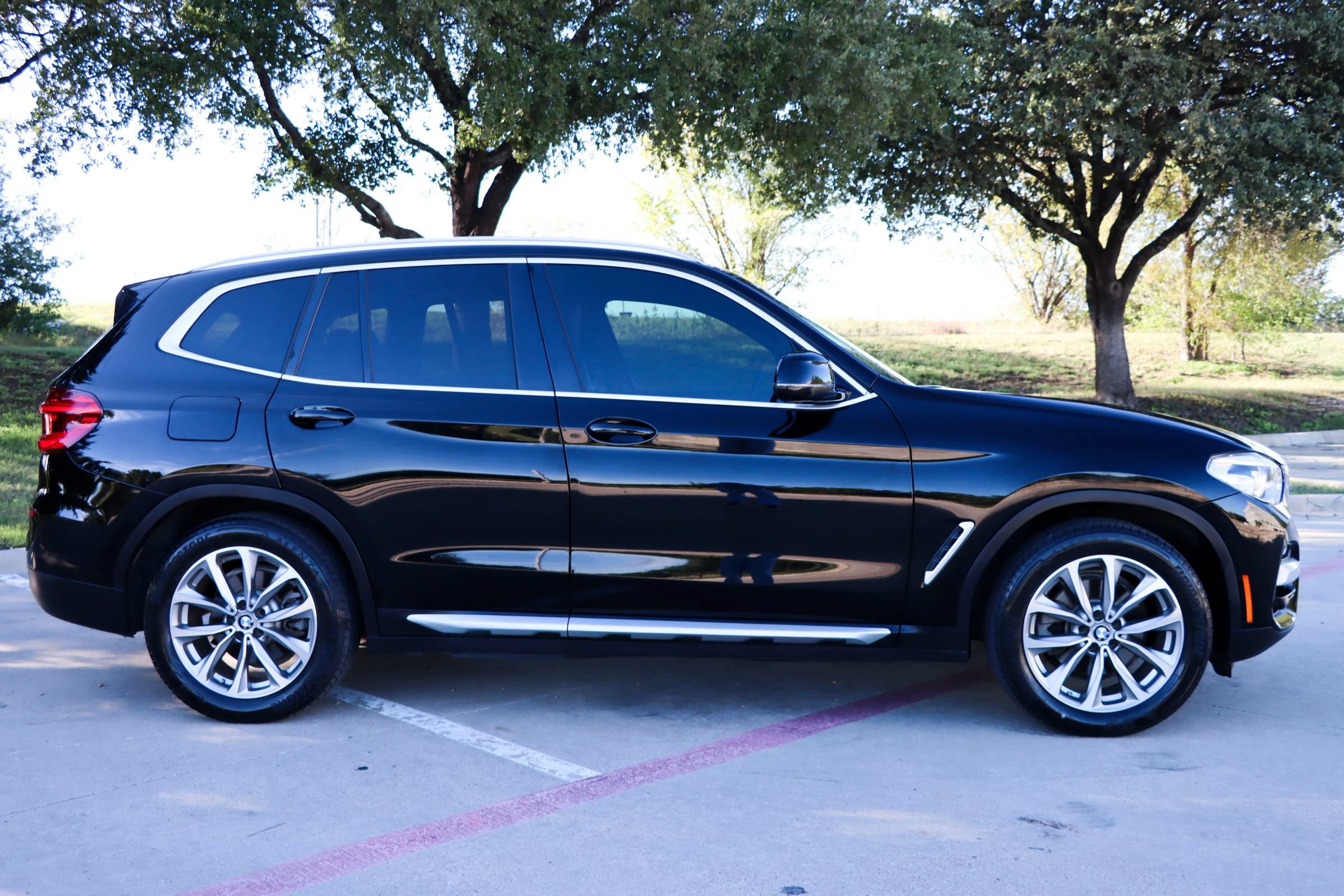 Used 2019 BMW X3 xDrive30i AWD/4WD image 5