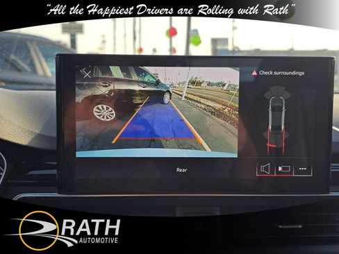 Used 2021 Audi A4 2.0T Premium w/ Convenience Package image 17