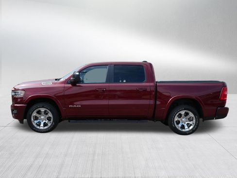Used 2025 RAM 1500 Big Horn AWD/4WD image 4