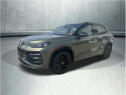 New 2026 Volkswagen Tiguan SE R-Line