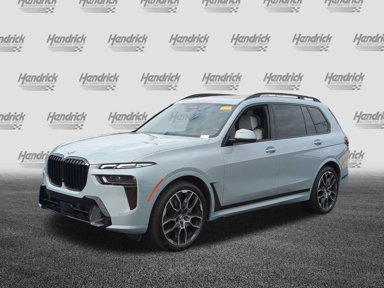Certified 2026 BMW X7 xDrive40i w/ M Sport Package AWD/4WD image 5