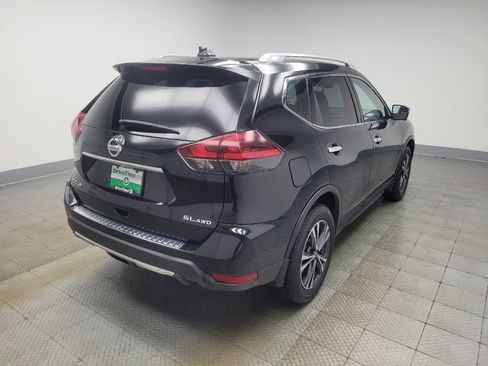 Used 2018 Nissan Rogue SL w/ Premium Package image 9