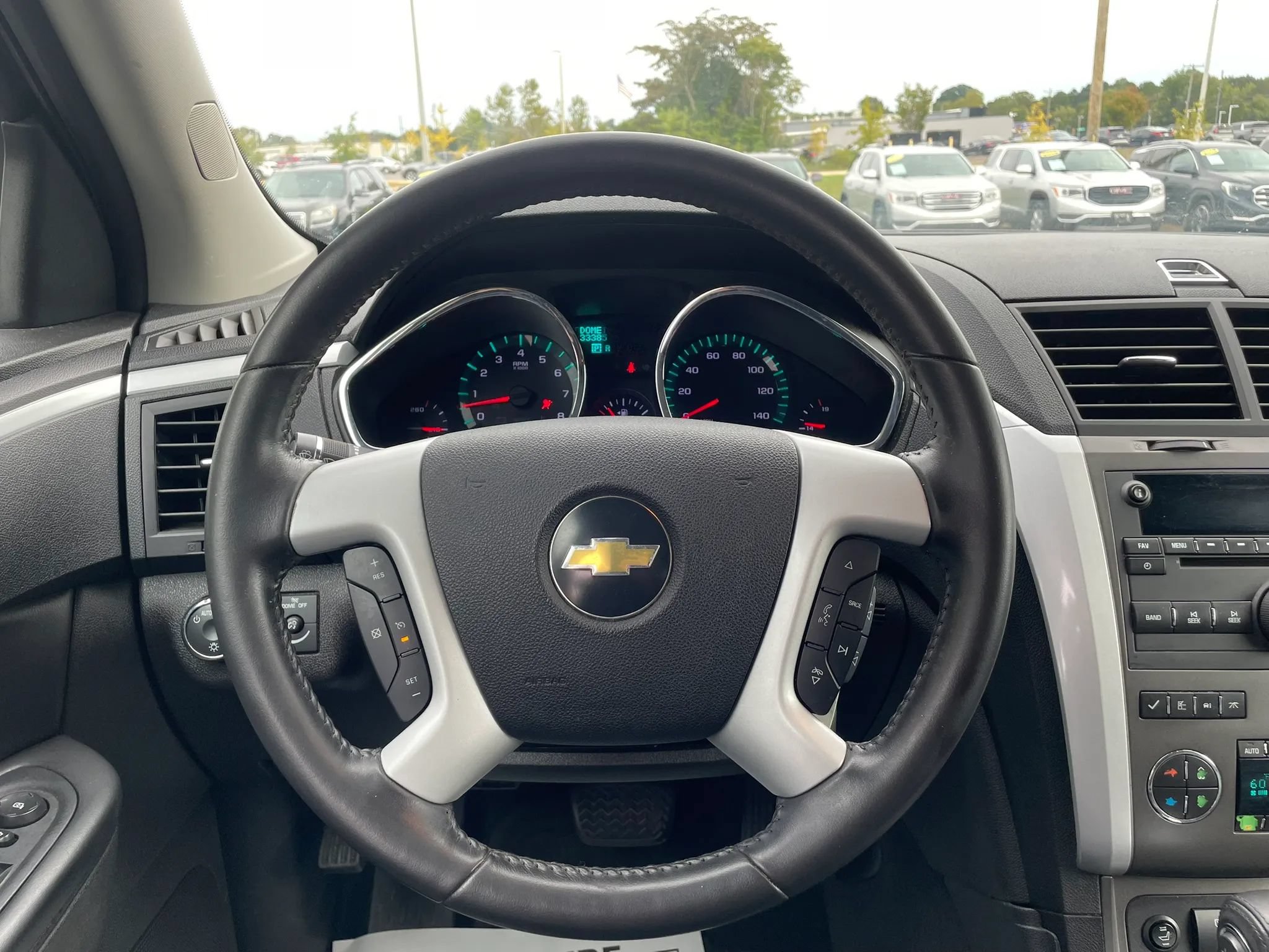 Used 2010 Chevrolet Traverse LT w/ Personal Connectivity Package AWD/4WD image 18