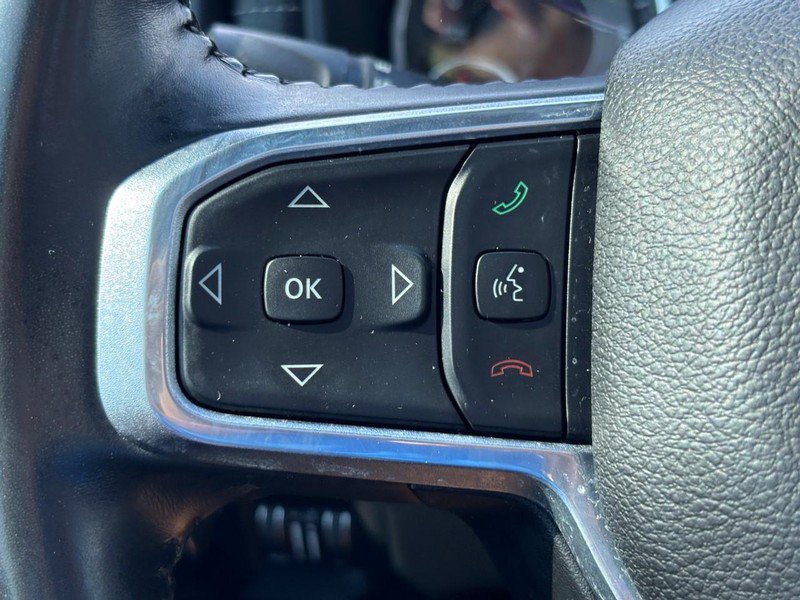 Used 2021 RAM 1500 Laramie AWD/4WD image 19