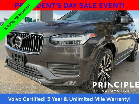 Certified 2023 Volvo XC90 B6 Core w/ Climate Package image 5