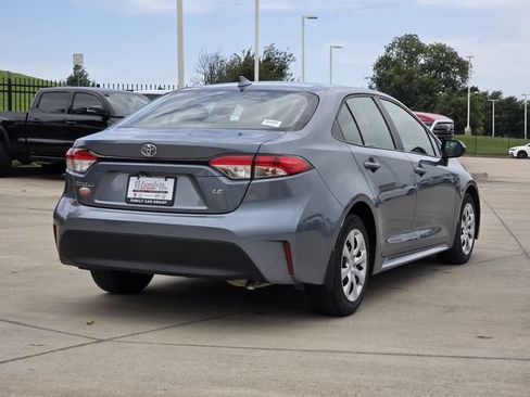 Used 2024 Toyota Corolla LE FWD image 4