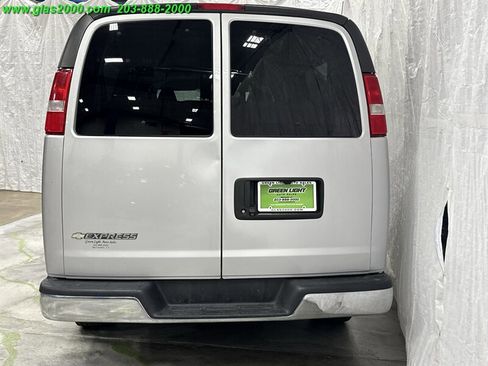 Used 2017 Chevrolet Express 3500 LT w/ LT Preferred Equipment Group image 20