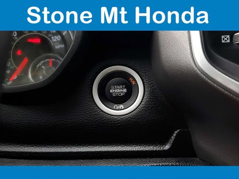 Used 2022 RAM 1500 Big Horn RWD image 32