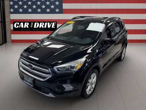 Used 2019 Ford Escape SEL image 1