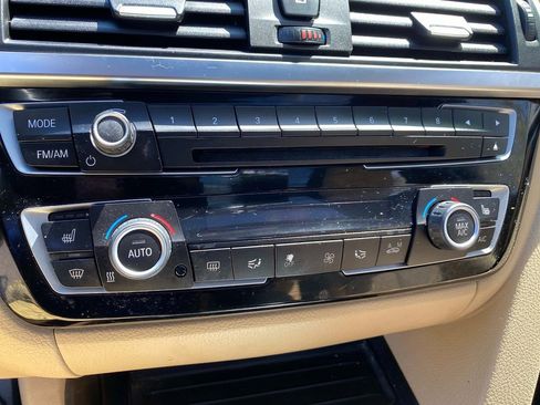 Used 2017 BMW 328d xDrive Wagon AWD/4WD image 17