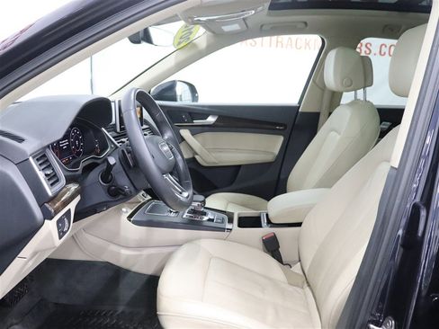 Used 2018 Audi Q5 2.0T Premium AWD/4WD image 15