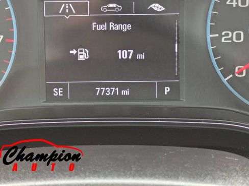Used 2018 Chevrolet Cruze LS FWD image 24