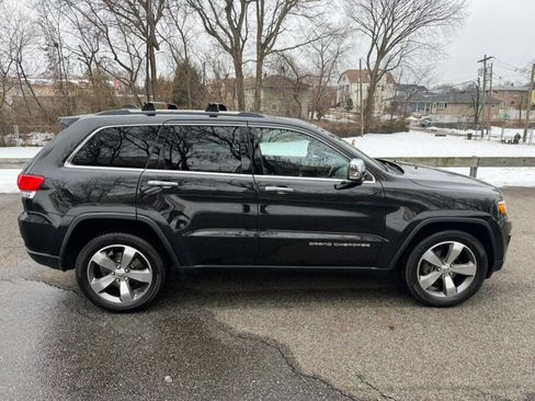 Used 2015 Jeep Grand Cherokee Limited w/ Luxury Group II image 11