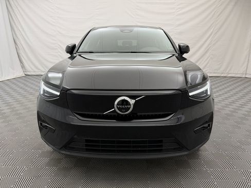 Used 2023 Volvo C40 P8 Recharge Ultimate image 2