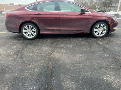 Used 2016 Chrysler 200 C w/ Premium Lighting Group image 11