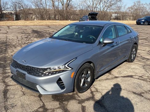 Used 2021 Kia K5 LXS image 1