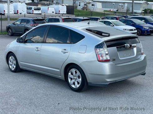Used 2005 Toyota Prius FWD image 5