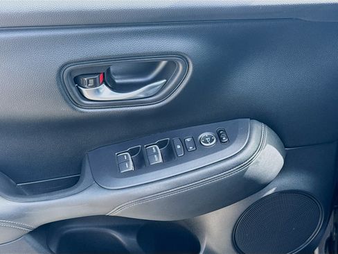 Certified 2024 Honda HR-V EX-L image 16