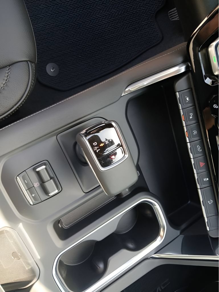 New 2026 GMC Sierra 1500 Denali AWD/4WD image 18