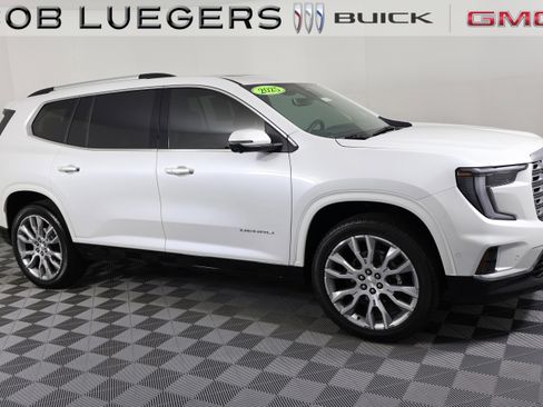 Certified 2025 GMC Acadia Denali w/ Super Cruise Package image 2