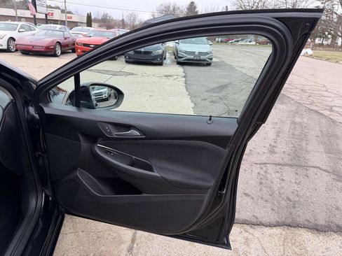 Used 2016 Chevrolet Cruze LT w/ Convenience Package image 22