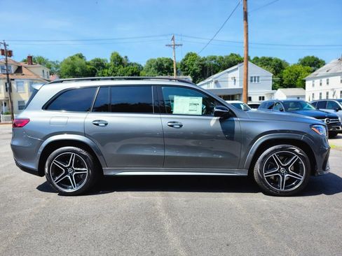 New 2026 Mercedes-Benz GLS 450 4MATIC image 6
