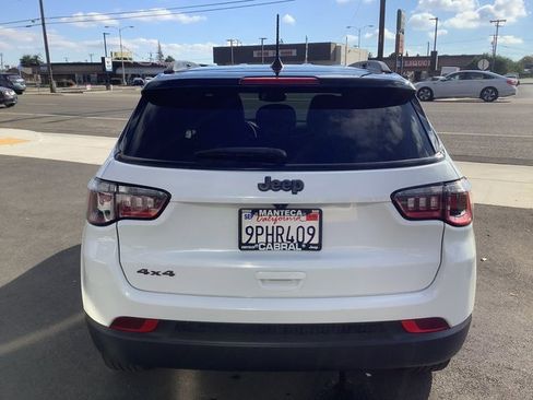 Used 2024 Jeep Compass Latitude w/ Convenience Group image 26