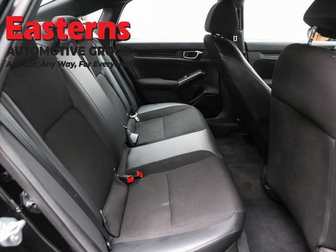 Used 2022 Honda Civic Sport image 22