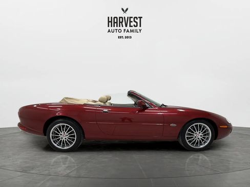 Used 2002 Jaguar XK8 Convertible image 25
