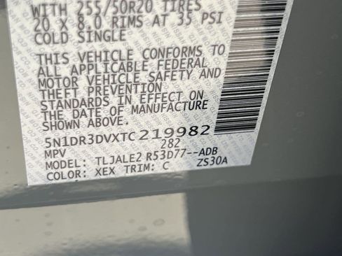 New 2026 Nissan Pathfinder Platinum FWD image 17