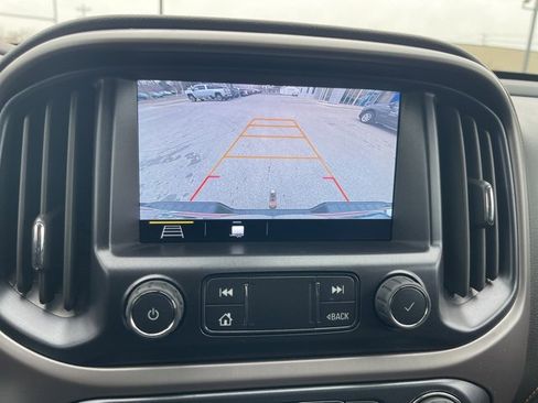 Used 2022 GMC Canyon AT4 image 26