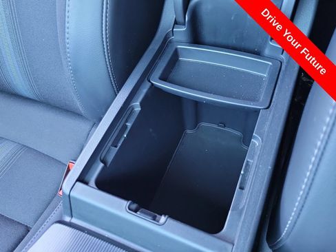 Used 2023 Honda Civic Sport image 14