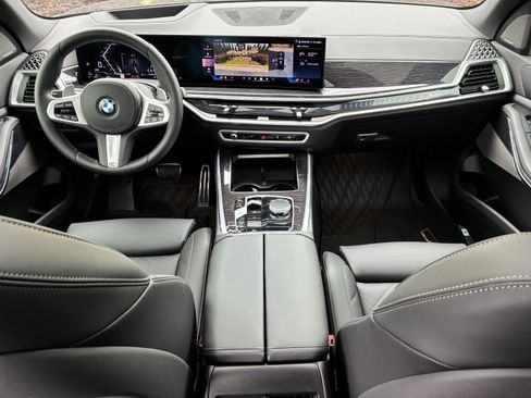 Used 2026 BMW X5 xDrive40i w/ M Sport Package AWD/4WD image 20