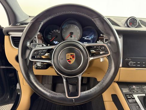 Used 2018 Porsche Macan S AWD/4WD image 11