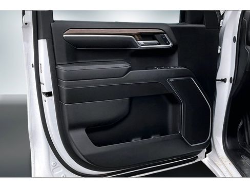 Used 2024 Chevrolet Silverado 1500 RST image 20