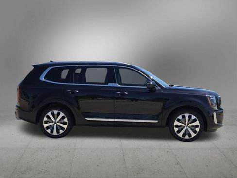 Certified 2022 Kia Telluride S FWD image 7